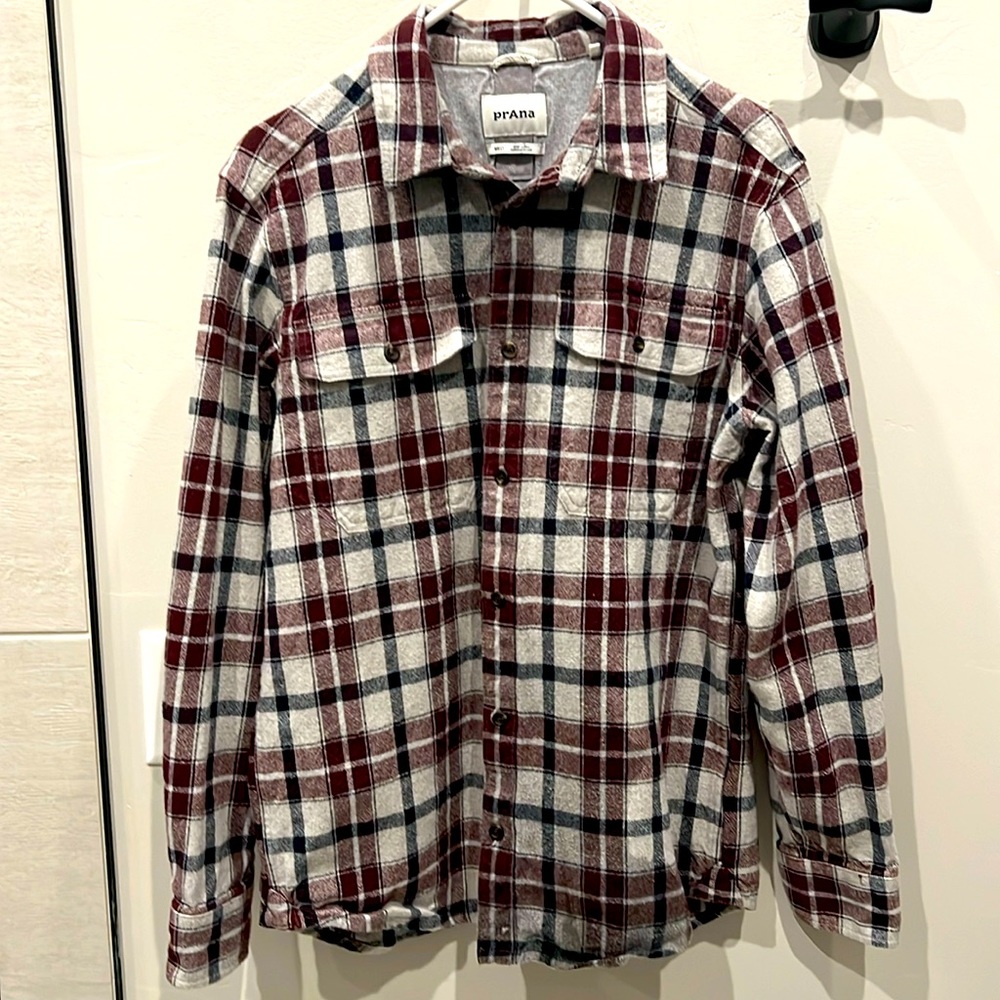 NWOT Organic cotton Prana flannel shirt, Men’s M
